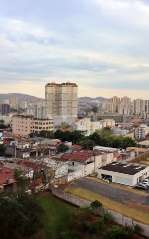 Apartamento para alugar com 70m², 2 quartos e 1 vagaVista da Suíte
