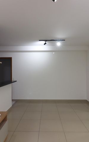 Apartamento para alugar com 70m², 2 quartos e 1 vagaSala 