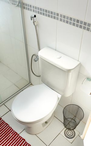 Apartamento à venda com 86m², 3 quartos e 1 vaga Apartamento à venda com 86m², 3 quartos e 1 vagaBanheiro da Suíte