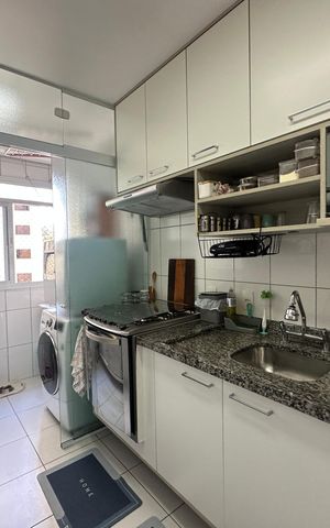 Apartamento à venda com 84m², 2 quartos e 2 vagasCozinha