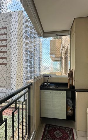Apartamento à venda com 84m², 2 quartos e 2 vagasVaranda da Sala