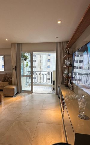 Apartamento à venda com 84m², 2 quartos e 2 vagasSala