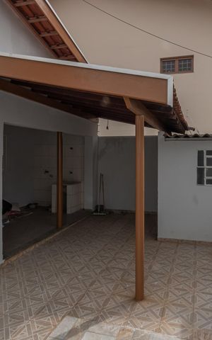 Casa à venda com 280m², 3 quartos e 2 vagas Casa à venda com 280m², 3 quartos e 2 vagasÁrea de Serviço