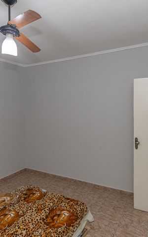 Casa à venda com 280m², 3 quartos e 2 vagas Casa à venda com 280m², 3 quartos e 2 vagasQuarto 1