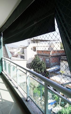 Apartamento à venda com 130m², 2 quartos e 2 vagasVaranda