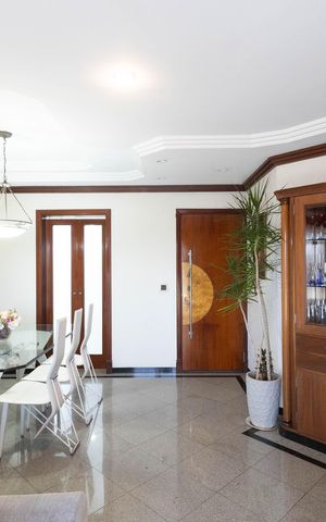 Apartamento para alugar com 240m², 2 quartos e 3 vagas Apartamento para alugar com 240m², 2 quartos e 3 vagasSala