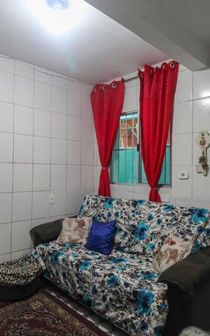 Casa à venda com 119m², 1 quarto e sem vaga