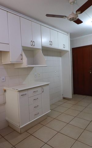 Apartamento para alugar com 155m², 4 quartos e 2 vagasCozinha 