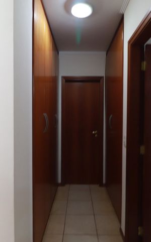 Apartamento para alugar com 155m², 4 quartos e 2 vagasCorredor 