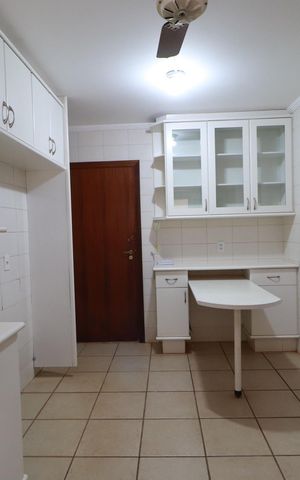 Apartamento para alugar com 155m², 4 quartos e 2 vagasCozinha 
