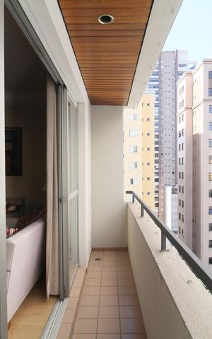 Apartamento à venda com 107m², 3 quartos e 2 vagasVaranda