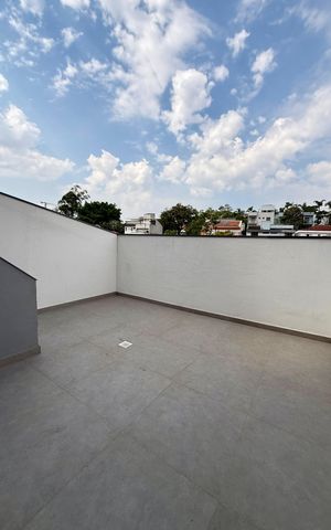Casa à venda com 204m², 4 quartos e 2 vagas