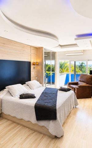 Casa de condomínio para alugar com 233m², 6 quartos e 4 vagas Casa de condomínio para alugar com 233m², 6 quartos e 4 vagasSuíte