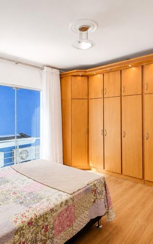 Casa de condomínio para alugar com 388m², 4 quartos e 4 vagas Casa de condomínio para alugar com 388m², 4 quartos e 4 vagasQuarto 1