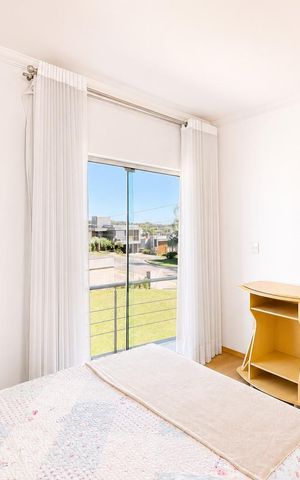 Casa de condomínio para alugar com 388m², 4 quartos e 4 vagas Casa de condomínio para alugar com 388m², 4 quartos e 4 vagasQuarto 4