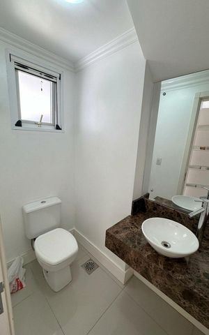 Casa de condomínio para alugar com 230m², 3 quartos e 4 vagas Casa de condomínio para alugar com 230m², 3 quartos e 4 vagasBanheiro 2