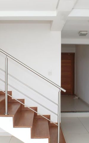 Casa para alugar com 260m², 3 quartos e 4 vagas Casa para alugar com 260m², 3 quartos e 4 vagasSala