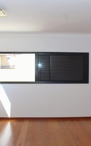 Casa para alugar com 260m², 3 quartos e 4 vagas Casa para alugar com 260m², 3 quartos e 4 vagasQuarto