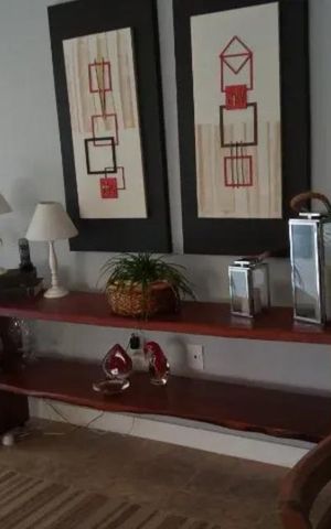 Casa à venda com 239m², 3 quartos e 4 vagas