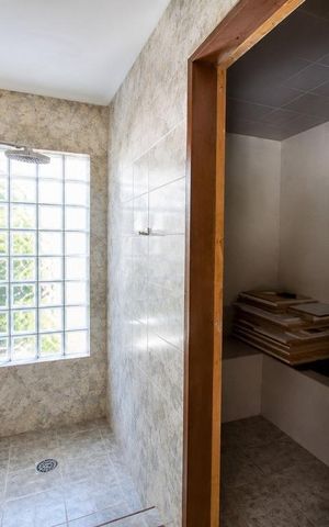Casa à venda com 239m², 3 quartos e 4 vagas