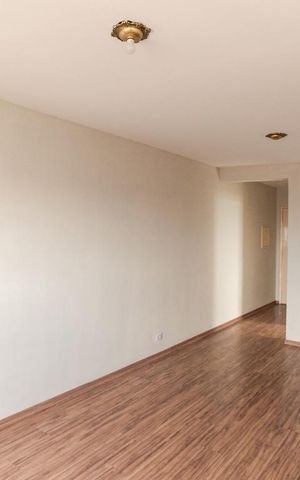 Apartamento para alugar com 65m², 2 quartos e 1 vaga Apartamento para alugar com 65m², 2 quartos e 1 vagaSala