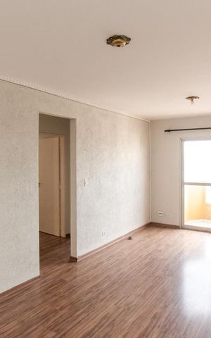 Apartamento para alugar com 65m², 2 quartos e 1 vaga Apartamento para alugar com 65m², 2 quartos e 1 vagaSala
