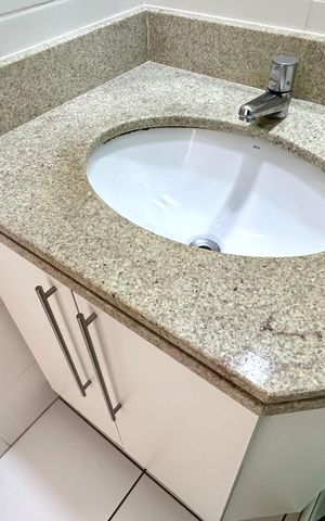 Apartamento para alugar com 61m², 2 quartos e 1 vaga Apartamento para alugar com 61m², 2 quartos e 1 vagaBanheiro 1