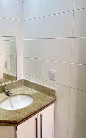 Apartamento para alugar com 61m², 2 quartos e 1 vaga Apartamento para alugar com 61m², 2 quartos e 1 vagaBanheiro da Suíte