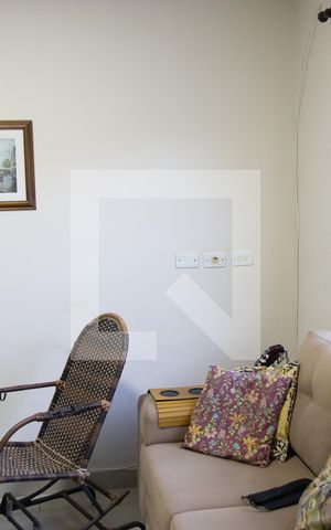 Casa à venda com 250m², 4 quartos e 2 vagas Casa à venda com 250m², 4 quartos e 2 vagasSuíte 01