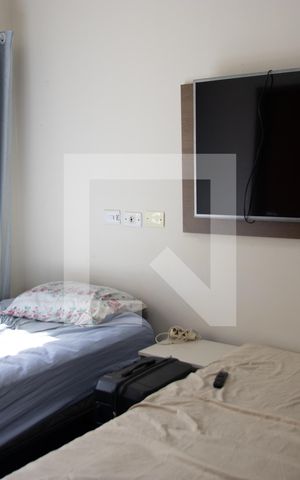 Casa à venda com 250m², 4 quartos e 2 vagas Casa à venda com 250m², 4 quartos e 2 vagasSuíte 02