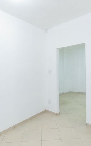 Casa para alugar com 72m², 2 quartos e sem vaga Casa para alugar com 72m², 2 quartos e sem vagaSala