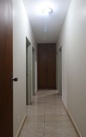 Apartamento para alugar com 118m², 3 quartos e 1 vaga Apartamento para alugar com 118m², 3 quartos e 1 vagaCorredor