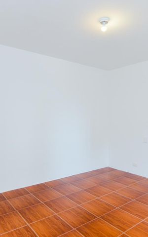 Casa para alugar com 133m², 2 quartos e 2 vagasQuarto 2 