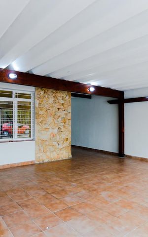 Casa para alugar com 133m², 2 quartos e 2 vagasGaragem