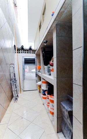 Casa para alugar com 133m², 2 quartos e 2 vagasCorredor 