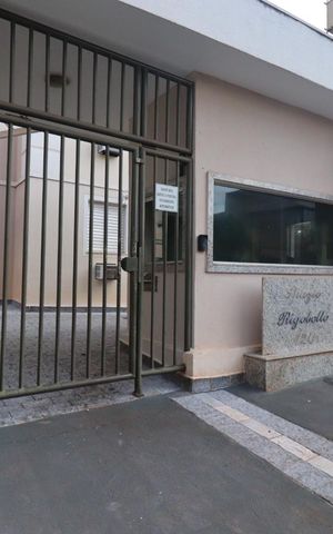 Apartamento para alugar com 47m², 2 quartos e 1 vaga Apartamento para alugar com 47m², 2 quartos e 1 vagaFachada