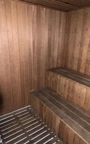 Apartamento à venda com 37m², 1 quarto e 1 vaga Apartamento à venda com 37m², 1 quarto e 1 vagaSaúna