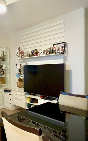 Apartamento à venda com 37m², 1 quarto e 1 vaga Apartamento à venda com 37m², 1 quarto e 1 vagaSala