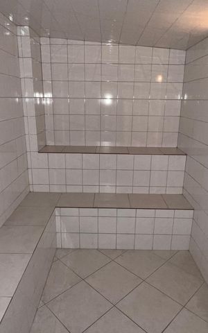Apartamento à venda com 37m², 1 quarto e 1 vaga Apartamento à venda com 37m², 1 quarto e 1 vagaSaúna