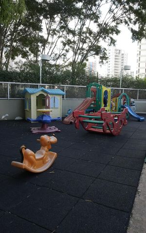 Apartamento à venda com 110m², 3 quartos e 2 vagasÁrea comum - Playground