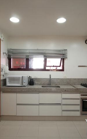 Apartamento à venda com 110m², 3 quartos e 2 vagasCozinha