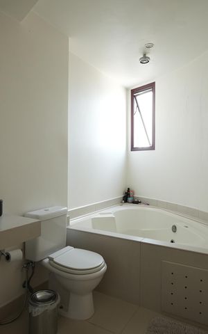 Apartamento à venda com 110m², 3 quartos e 2 vagasBanheiro da Suíte