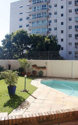 Apartamento para alugar com 278m², 3 quartos e 3 vagasQuintal / Pátio