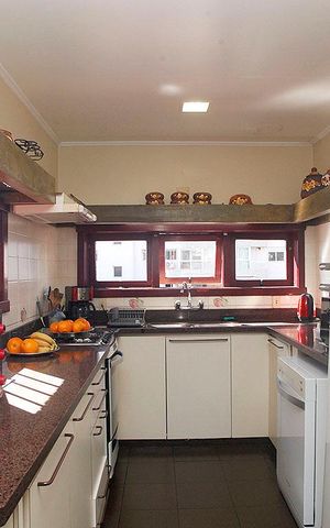 Apartamento para alugar com 278m², 3 quartos e 3 vagasCozinha