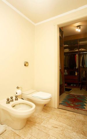 Apartamento para alugar com 278m², 3 quartos e 3 vagasBanheiro 1 Quarto 1 Suíte