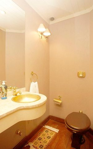 Apartamento para alugar com 278m², 3 quartos e 3 vagasBanheiro 3 Lavabo
