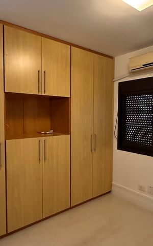 Apartamento para alugar com 138m², 3 quartos e 2 vagas
