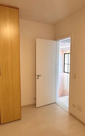Apartamento para alugar com 138m², 3 quartos e 2 vagas
