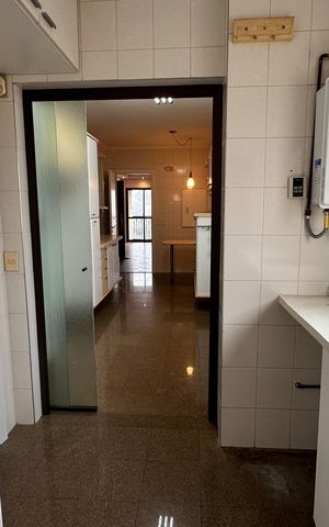 Apartamento para alugar com 138m², 3 quartos e 2 vagas