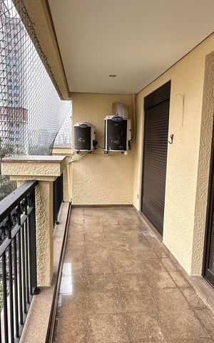 Apartamento para alugar com 138m², 3 quartos e 2 vagas